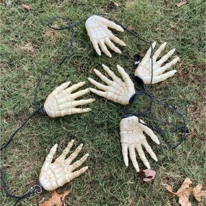 Spooky Skeleton Hand String Lights